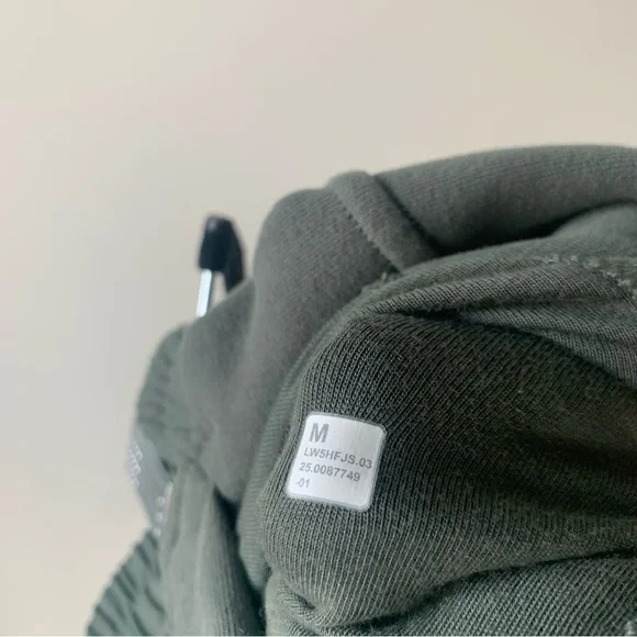 Lululemon Athletica Loungeful Classic-Fit Jogger Sweatpants Size Medium - Picture 11 of 11